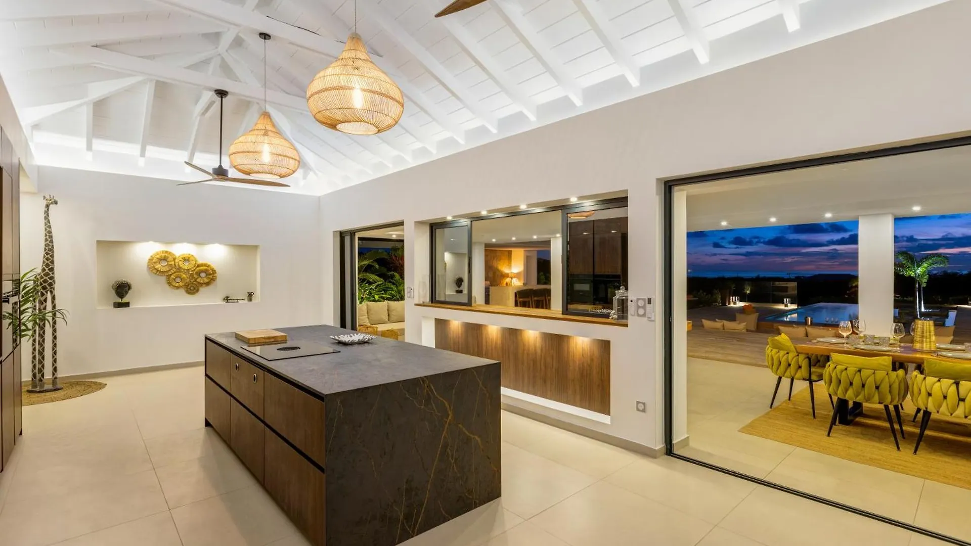 Luxury Villa Nuit Jade, Ocean View Escape Les Terres Basses