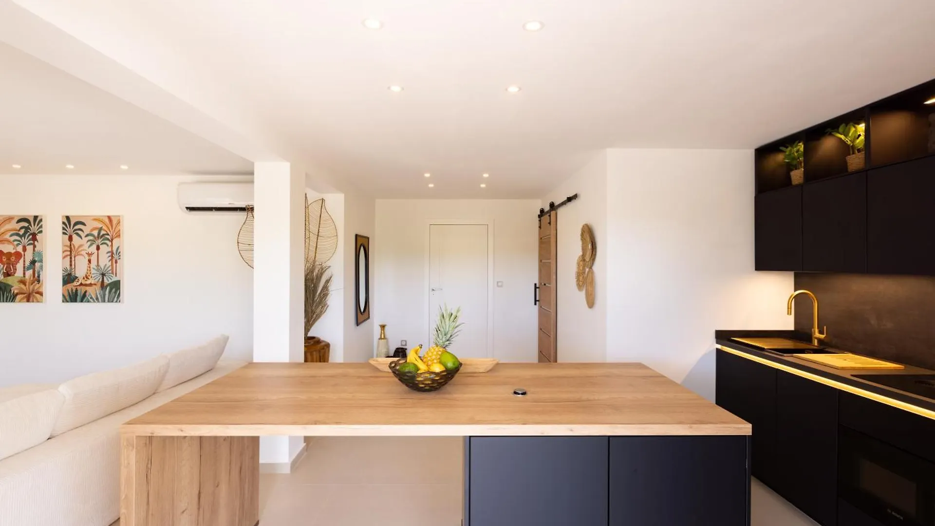Luxury Villa Nuit Jade, Ocean View Escape Les Terres Basses 0*,